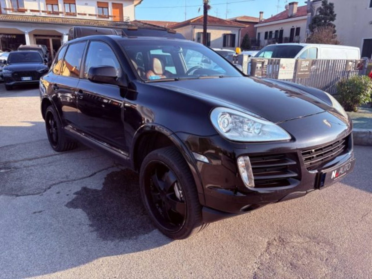 Porsche Cayenne 4.8 S (5)