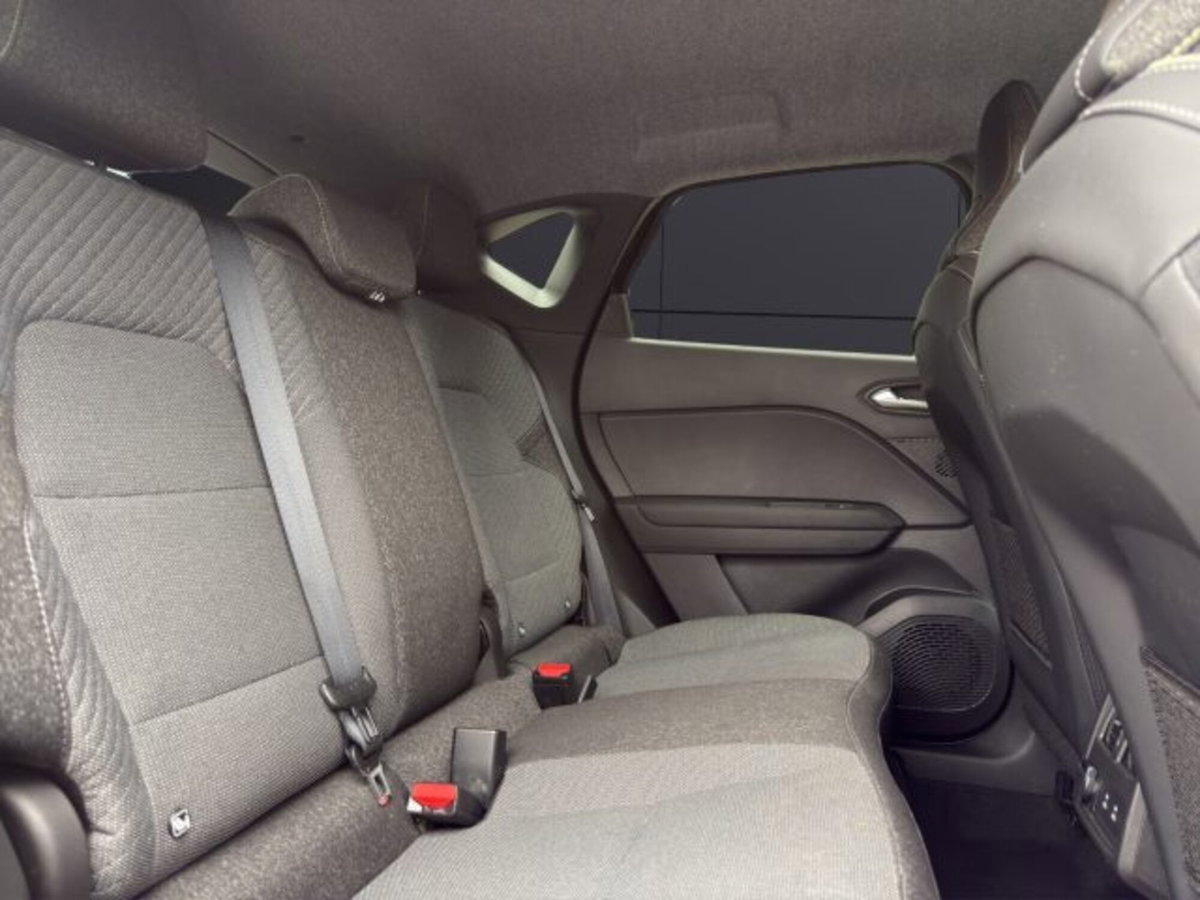 Renault Captur TCe 90 CV Techno (18)