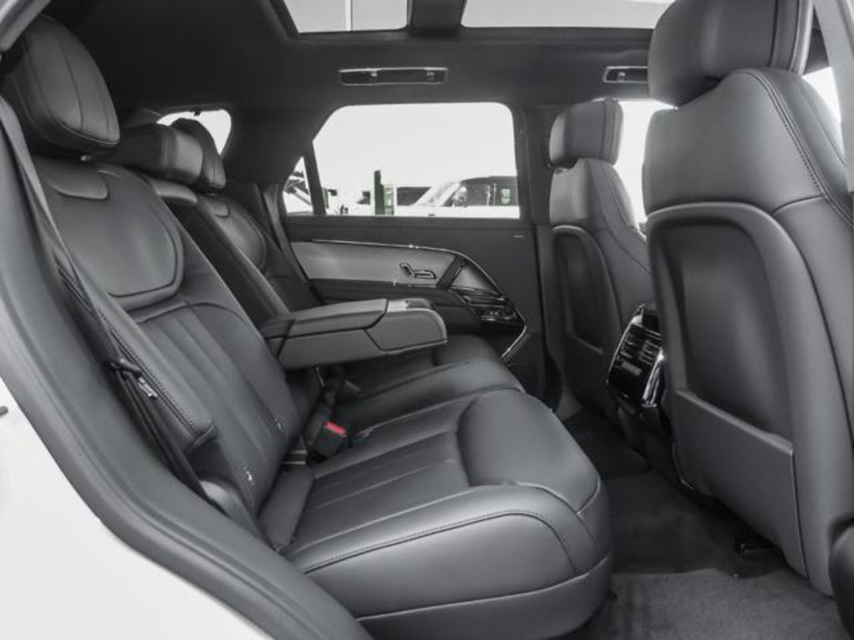 Land Rover Range Rover Sport 3.0D l6 249 CV HSE Dynamic Stealth (6)