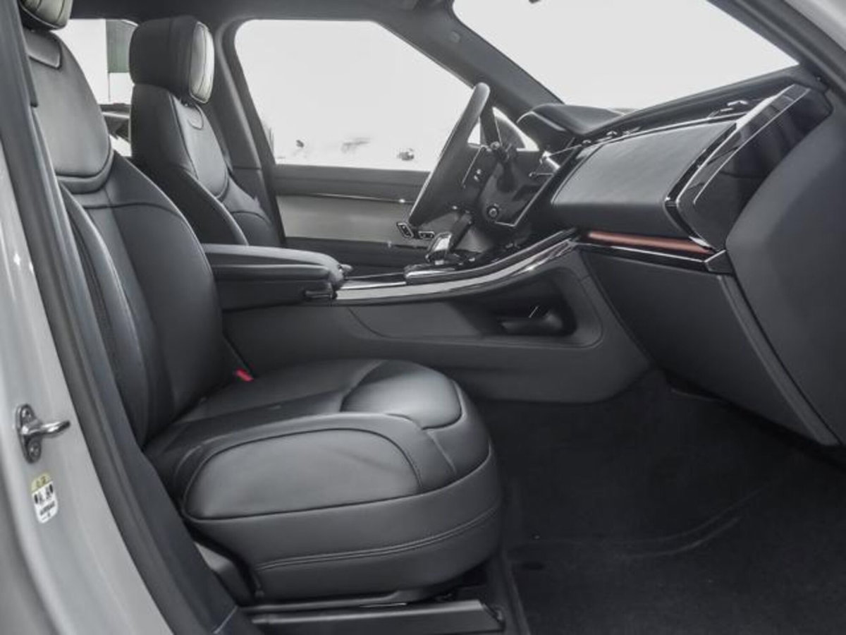 Land Rover Range Rover Sport 3.0D l6 249 CV HSE Dynamic Stealth (7)
