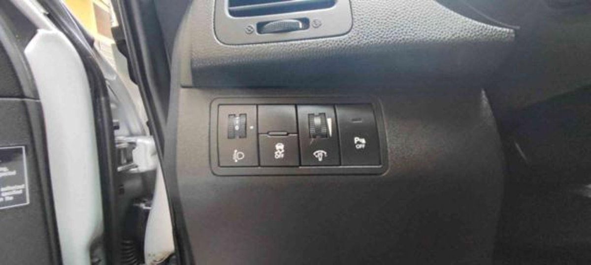 Hyundai ix20 1.4 CRDI 77 CV Comfort (14)