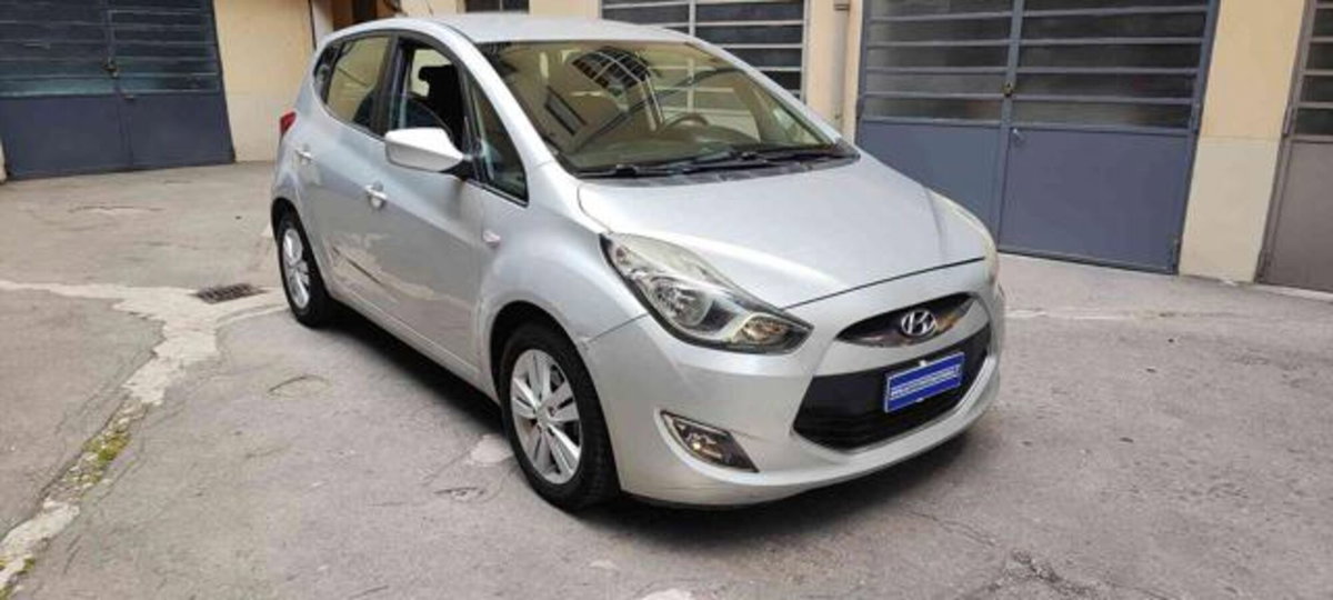 Hyundai ix20 1.4 CRDI 77 CV Comfort (2)