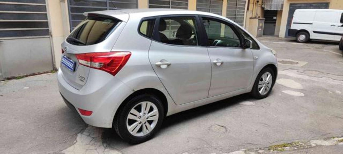 Hyundai ix20 1.4 CRDI 77 CV Comfort (4)
