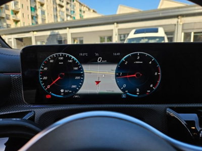 Mercedes-Benz CLA 200 d Premium (17)