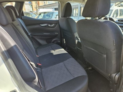 Nissan Qashqai 1.2 DIG-T Acenta (11)