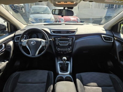 Nissan Qashqai 1.2 DIG-T Acenta (8)