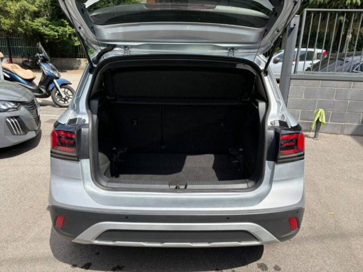 Volkswagen T-Cross 1.0 tsi Life 115cv dsg (16)