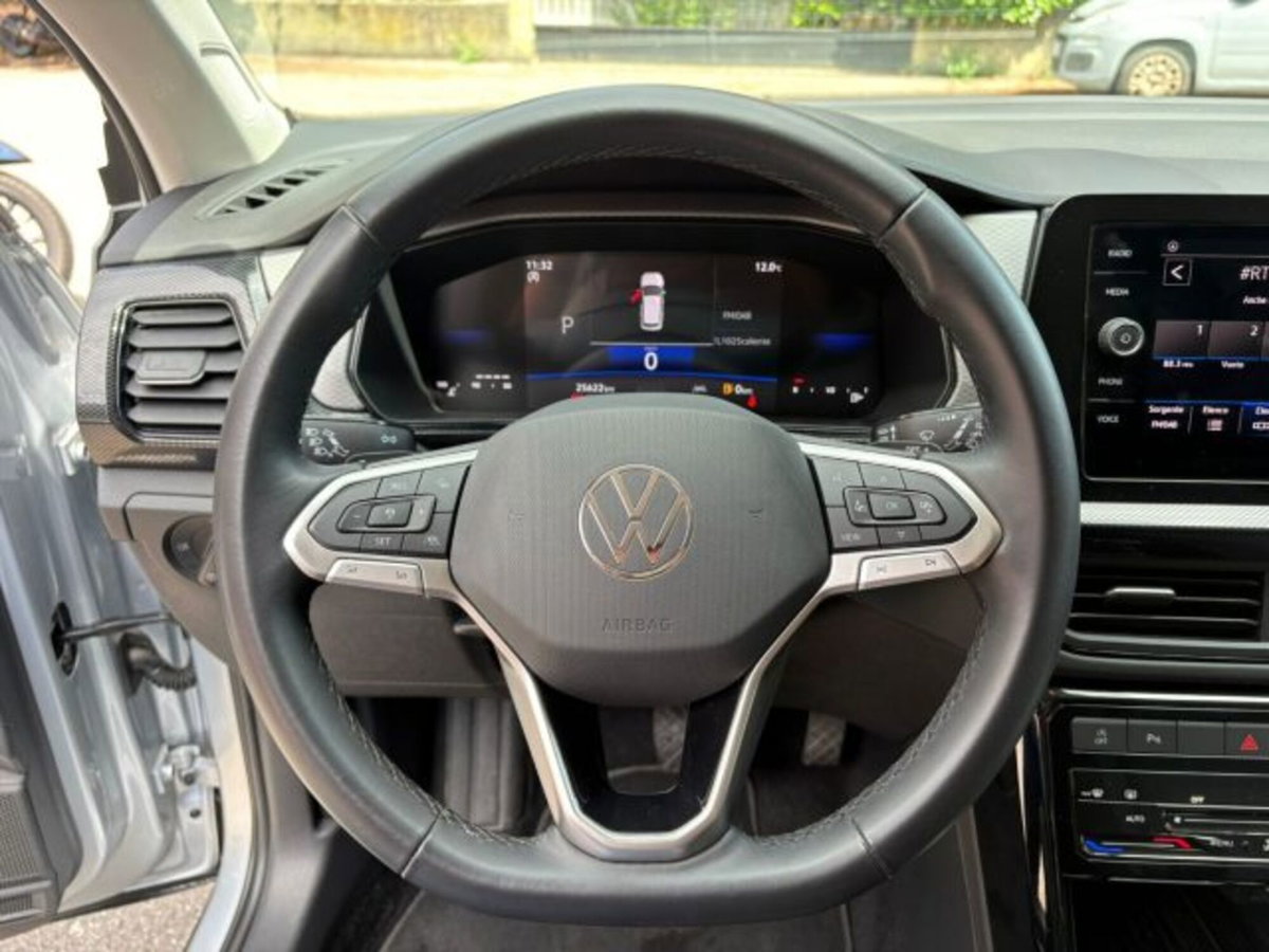 Volkswagen T-Cross 1.0 tsi Life 115cv dsg (9)