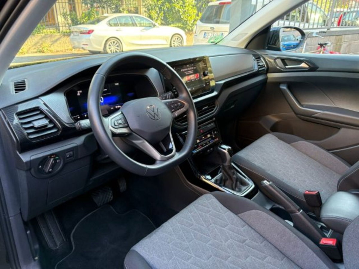 Volkswagen T-Cross 1.0 tsi Life 115cv dsg (6)