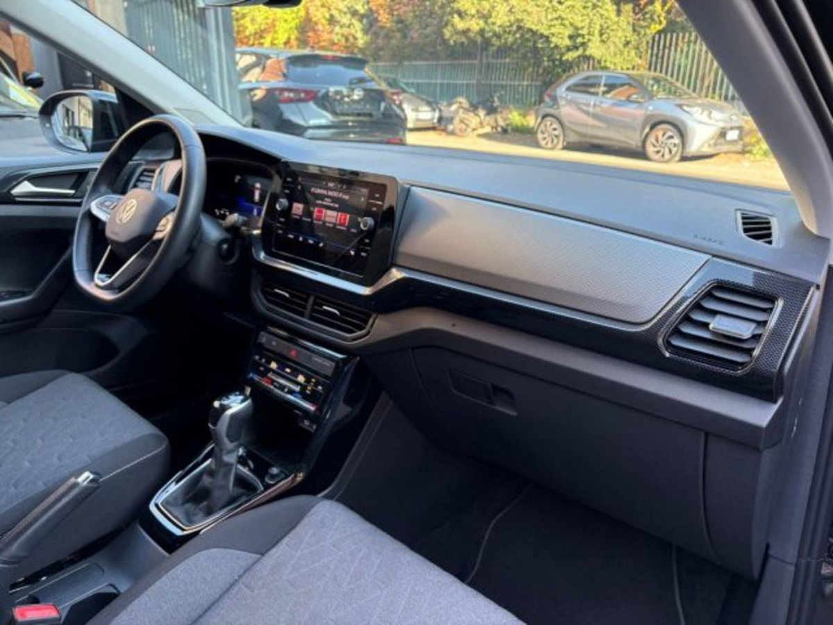 Volkswagen T-Cross 1.0 tsi Life 115cv dsg (8)