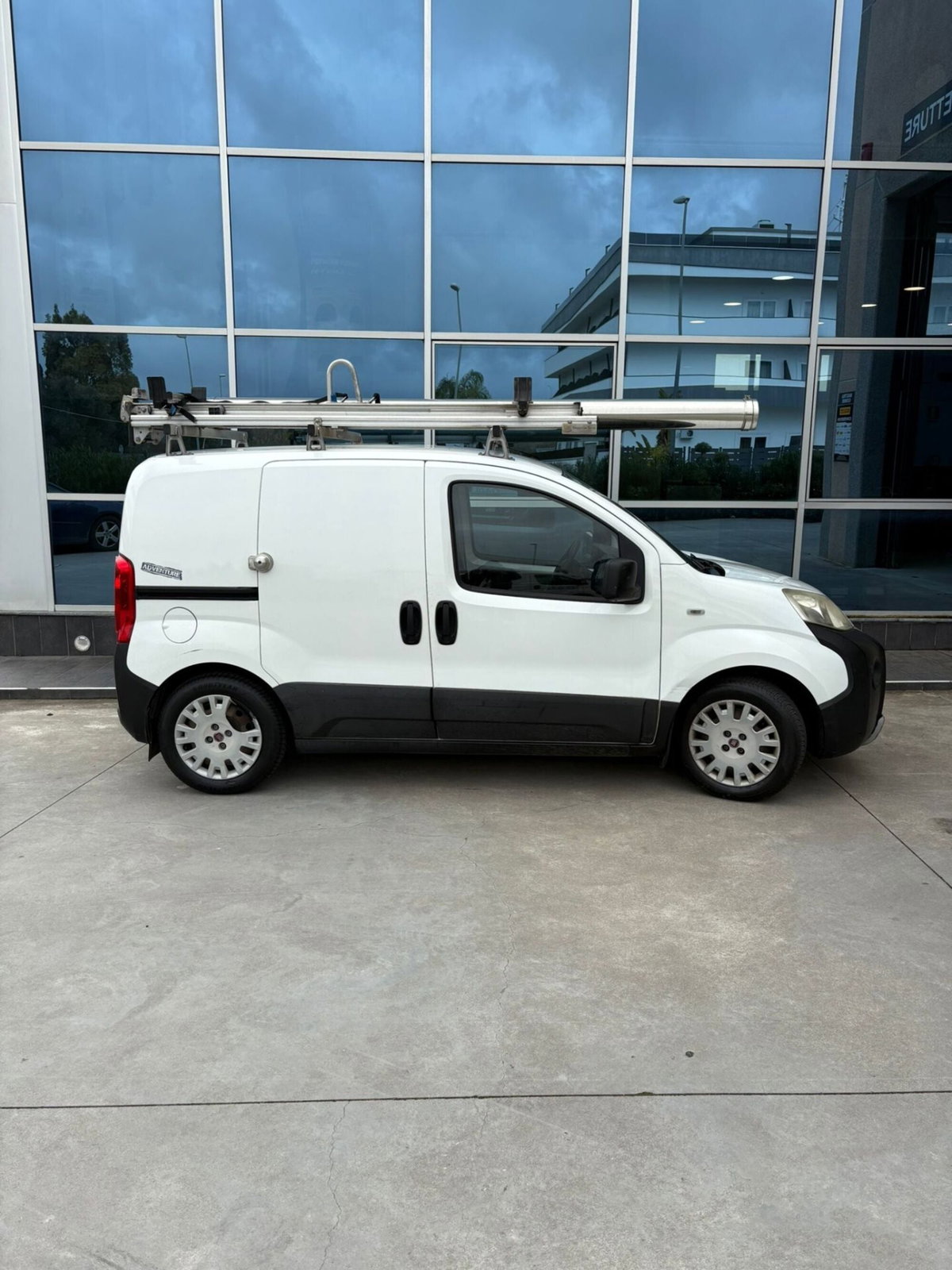 Fiat Fiorino combi N1 1.3 mjt 95cv Adventure (2)