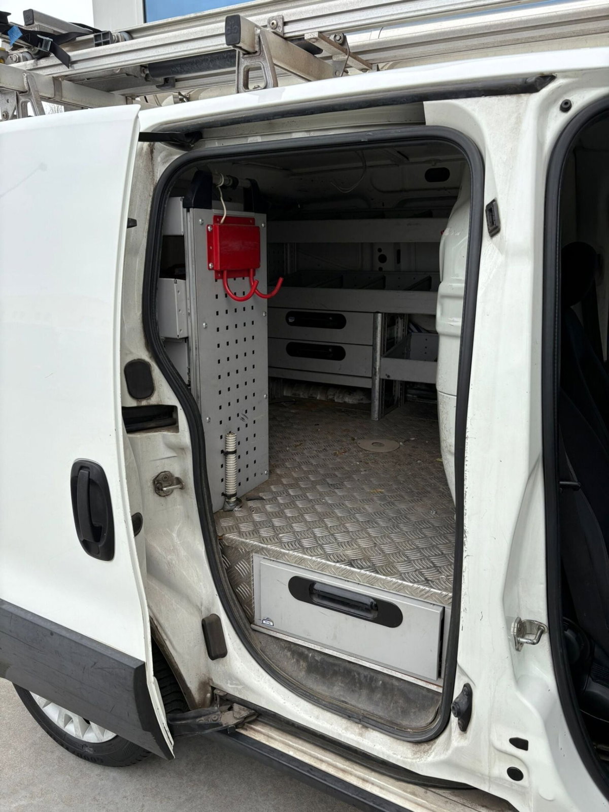 Fiat Fiorino combi N1 1.3 mjt 95cv Adventure (5)