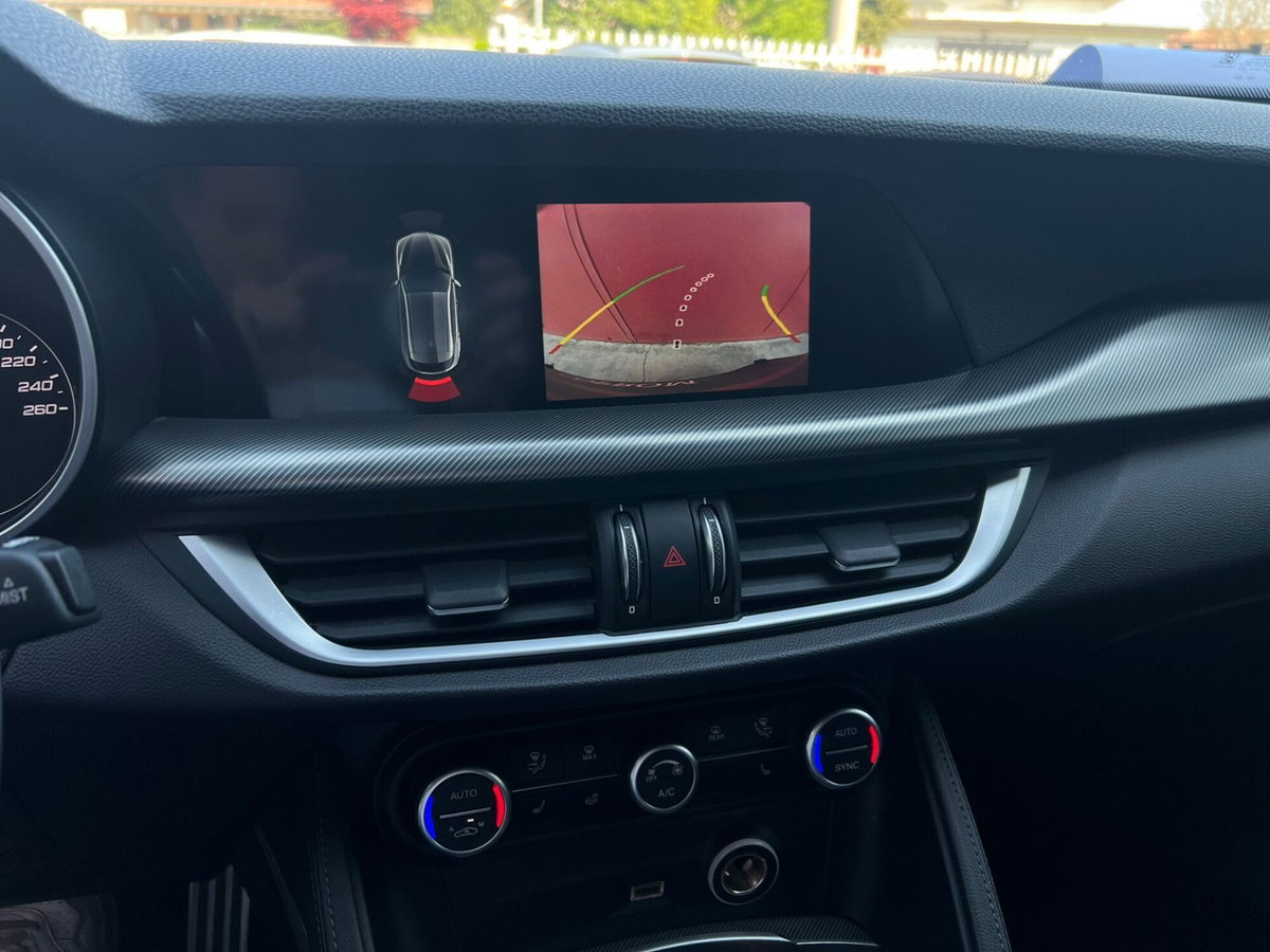 Alfa Romeo Stelvio Stelvio 2.2 Turbodiesel 210 CV AT8 Q4 Veloce Tì (15)