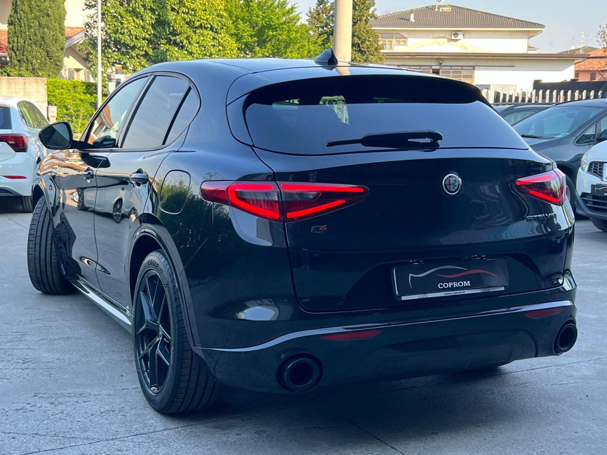 Alfa Romeo Stelvio Stelvio 2.2 Turbodiesel 210 CV AT8 Q4 Veloce Tì (2)