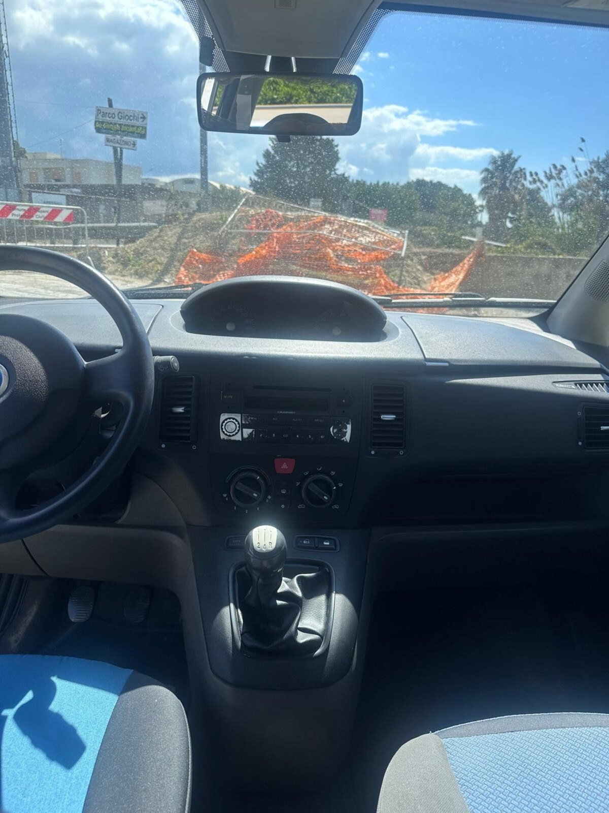Fiat Idea 1.3 Multijet 16V Active (14)