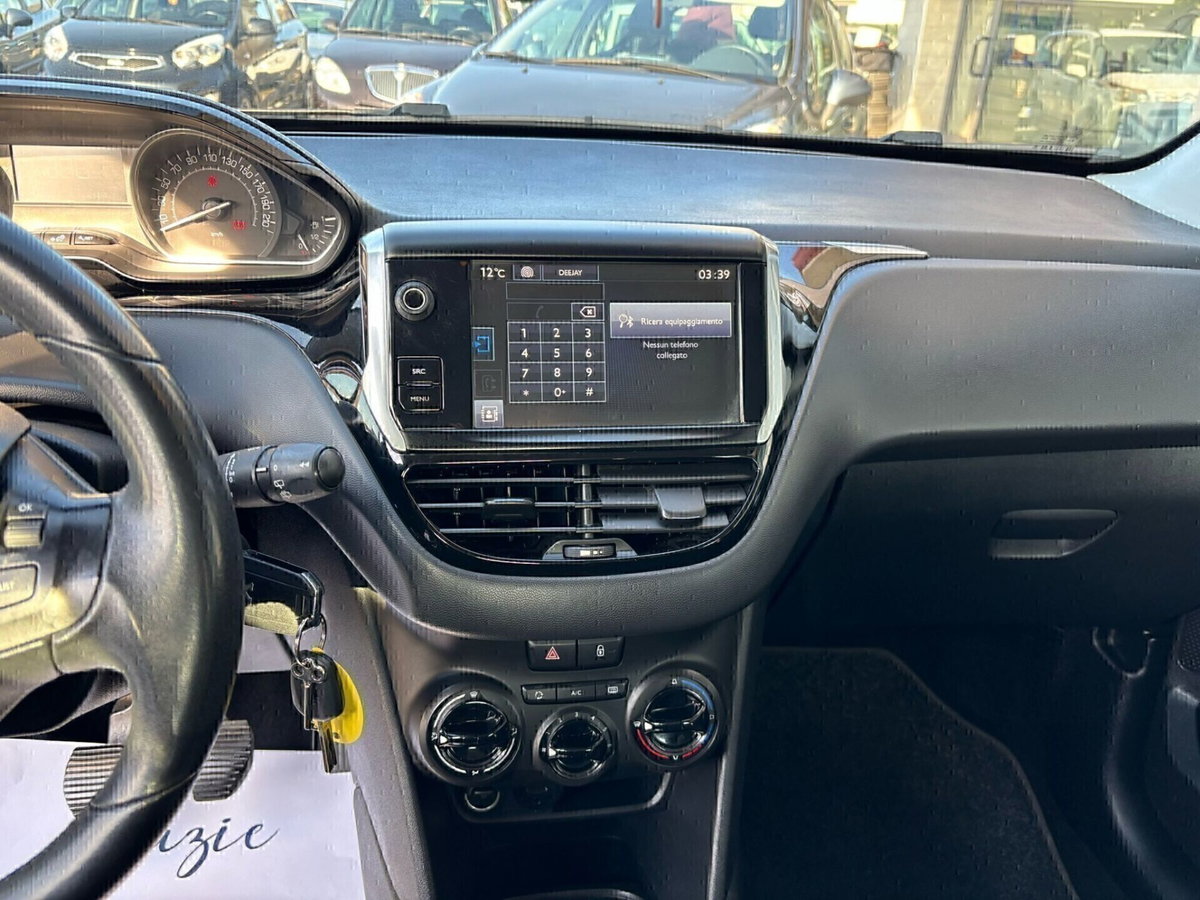 Peugeot 208 75 5 porte Allure (10)