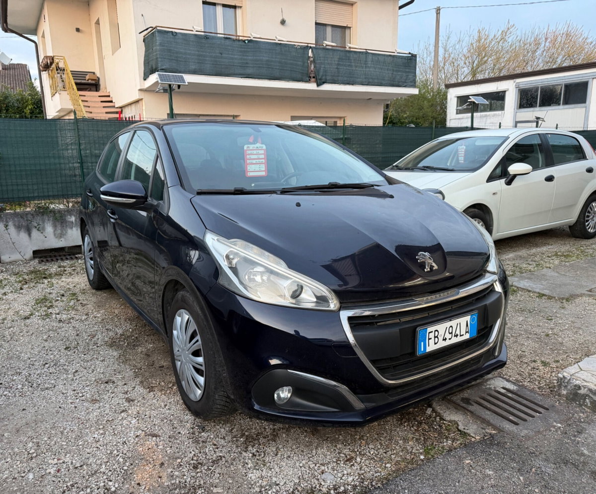 Peugeot 208 75 5 porte Allure (3)
