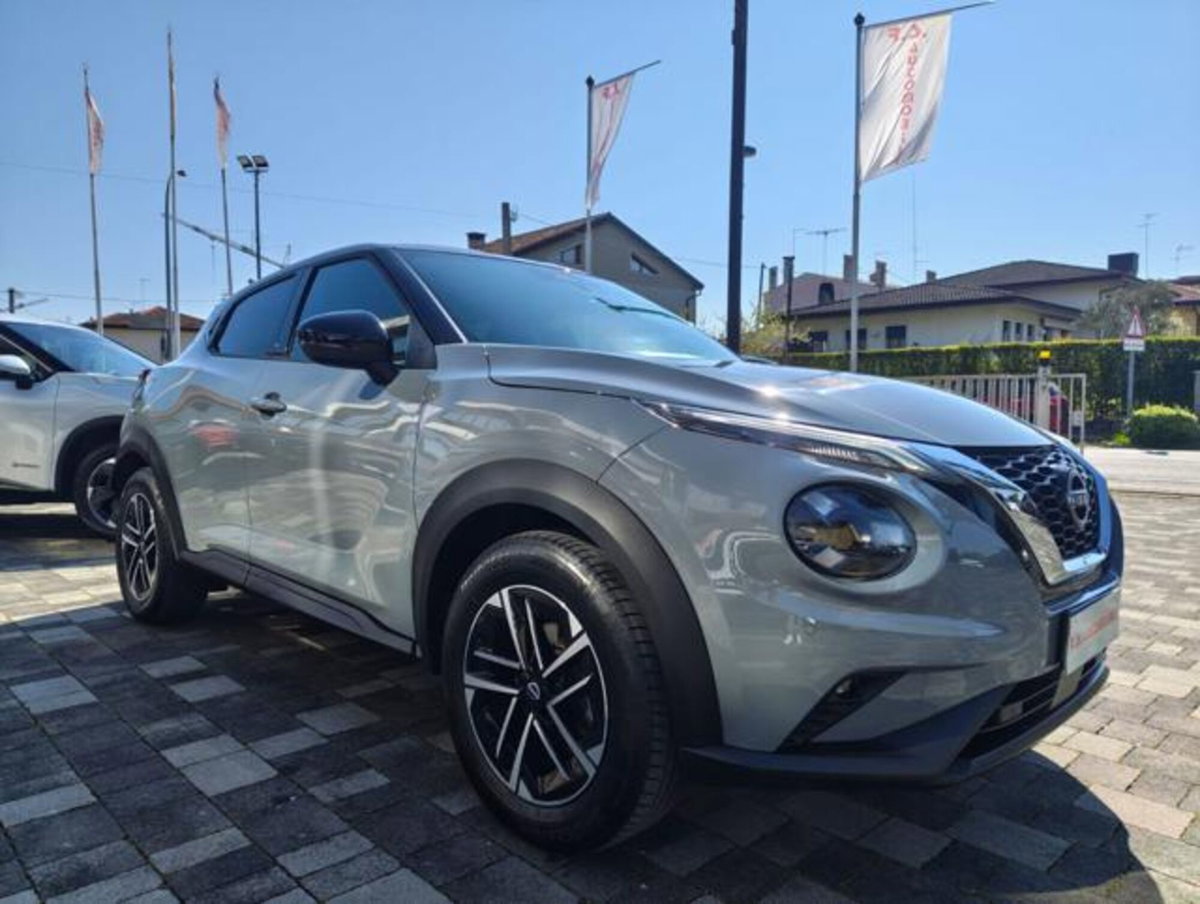 Nissan Juke 1.0 dig-t N-Connecta 114cv (2)