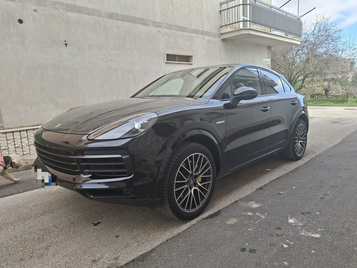 Porsche Cayenne 3.0 V6