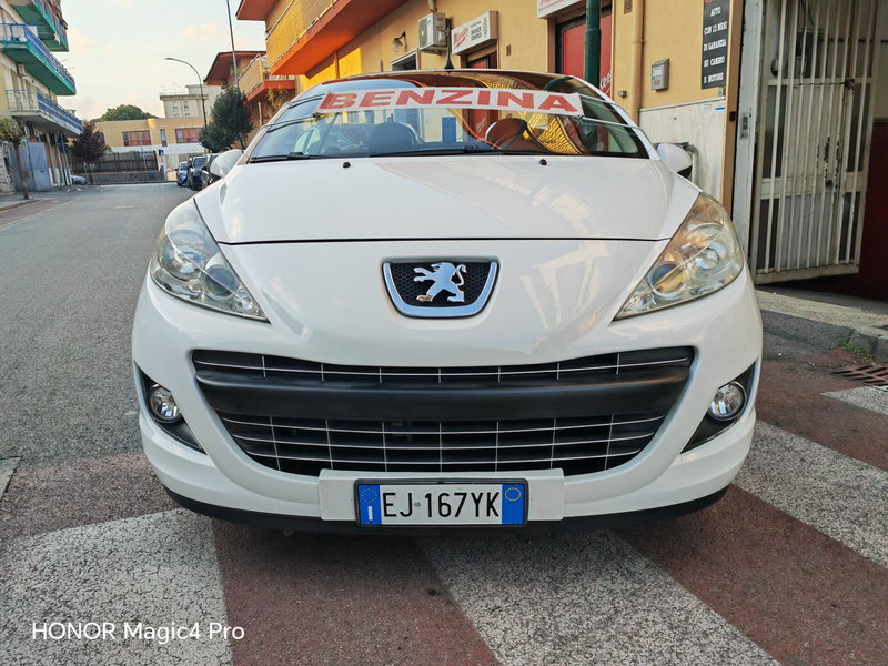 Peugeot 207 Cabrio VTi 120CV CC aut. Féline