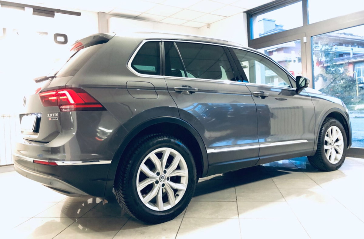 Volkswagen Tiguan 2.0 TDI SCR DSG 4MOTION Executive BMT (18)