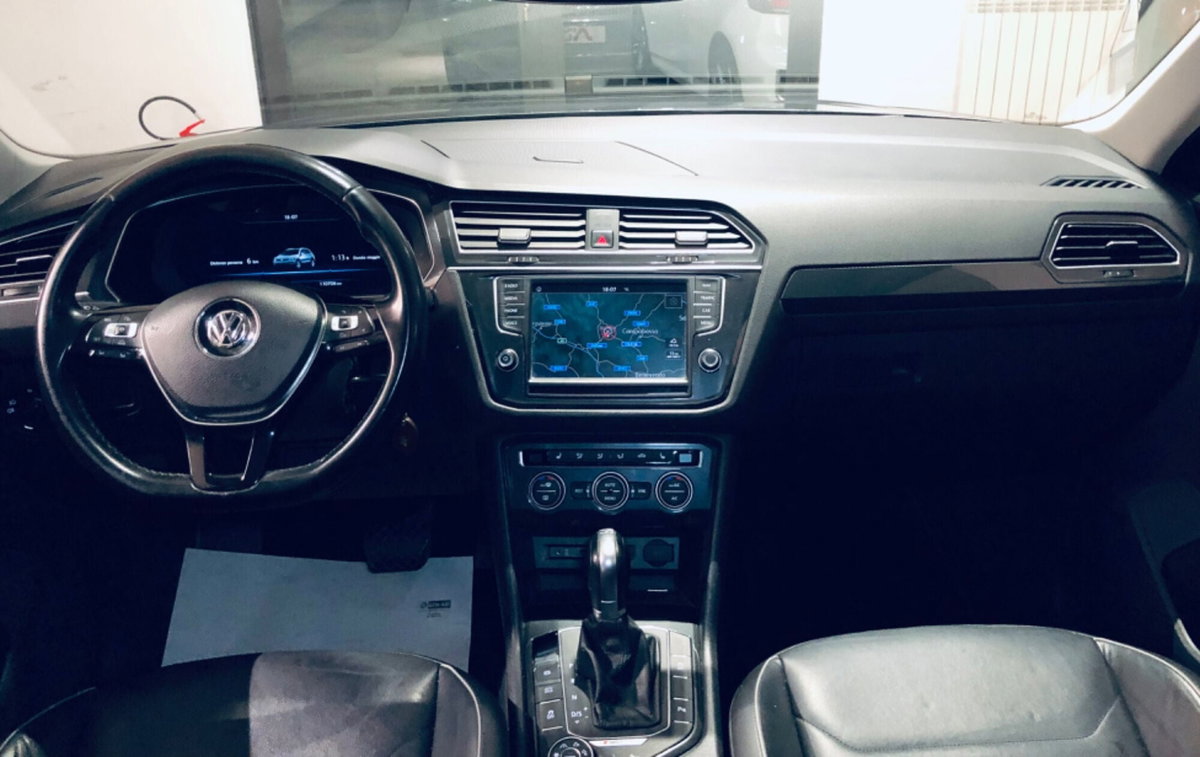 Volkswagen Tiguan 2.0 TDI SCR DSG 4MOTION Executive BMT (5)