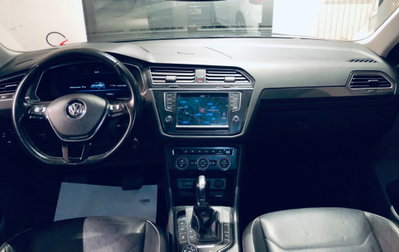 Volkswagen Tiguan 2.0 TDI SCR DSG 4MOTION Executive BMT (5)