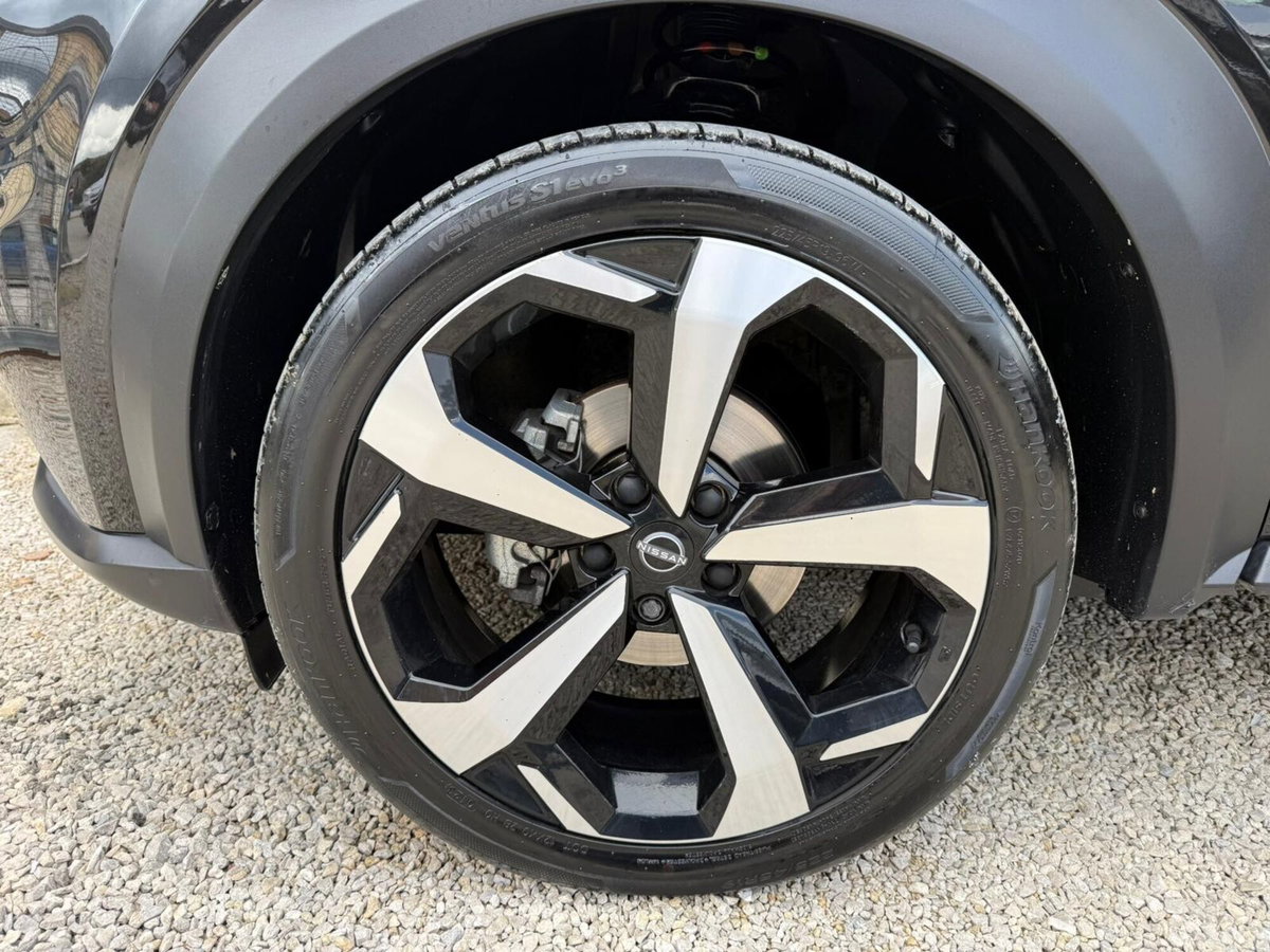 Nissan Juke 1.0 dig-t N-Connecta 114cv (10)
