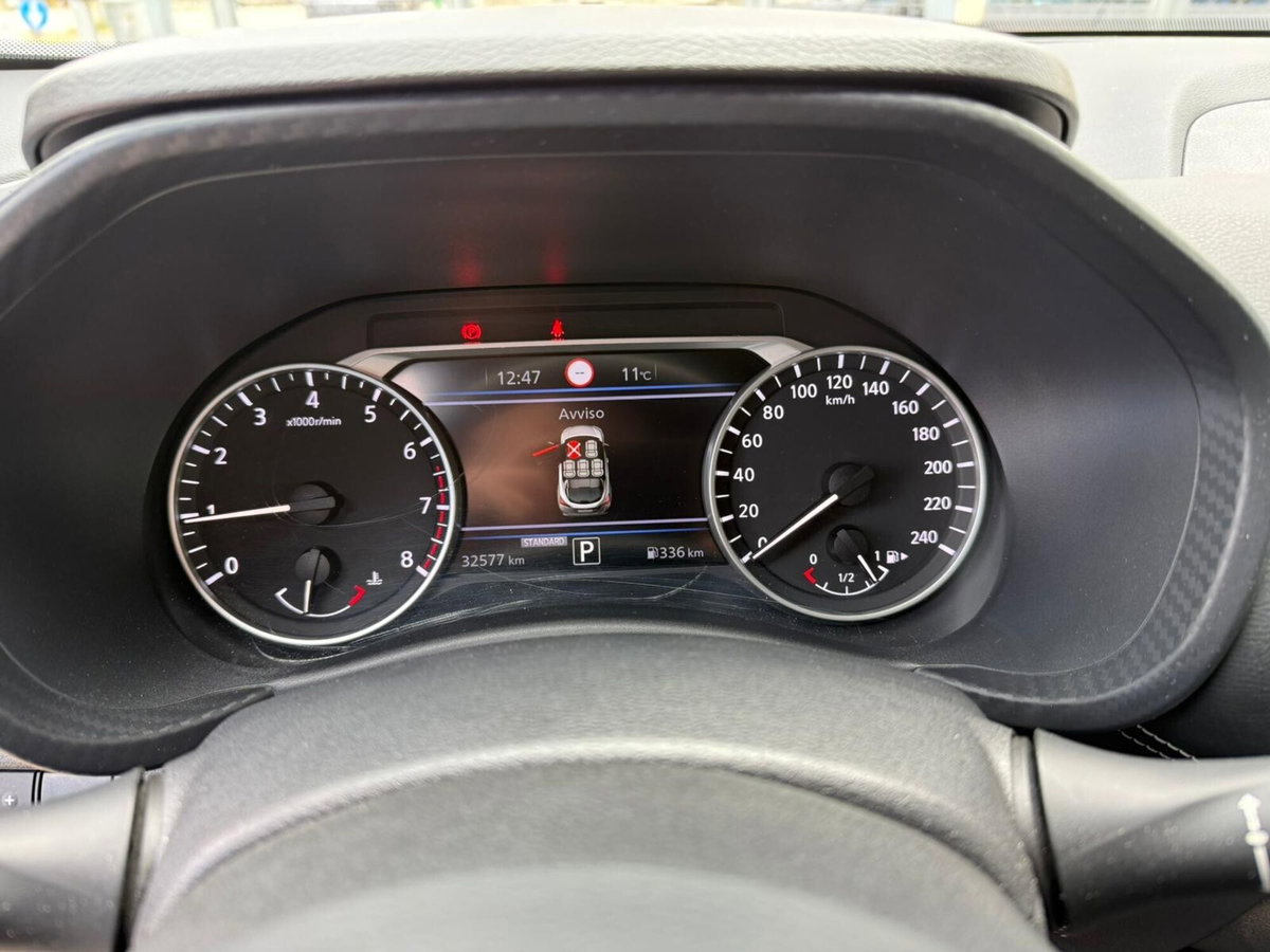 Nissan Juke 1.0 dig-t N-Connecta 114cv (16)