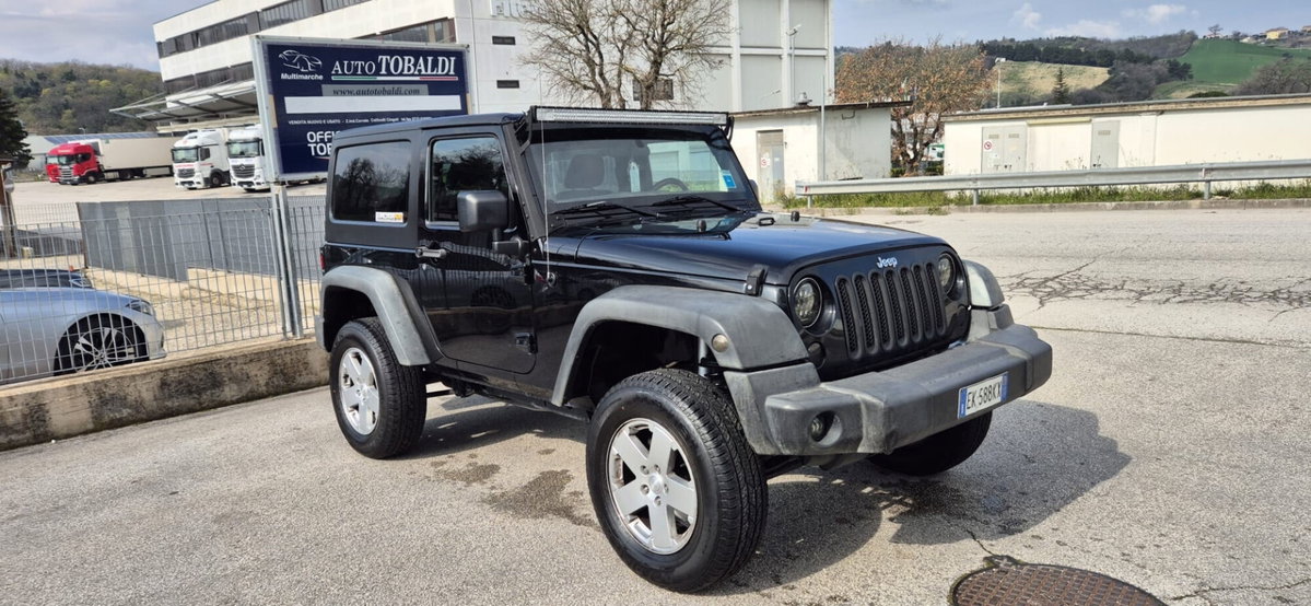 Jeep Wrangler Unlimited 2.8 CRD DPF Sahara