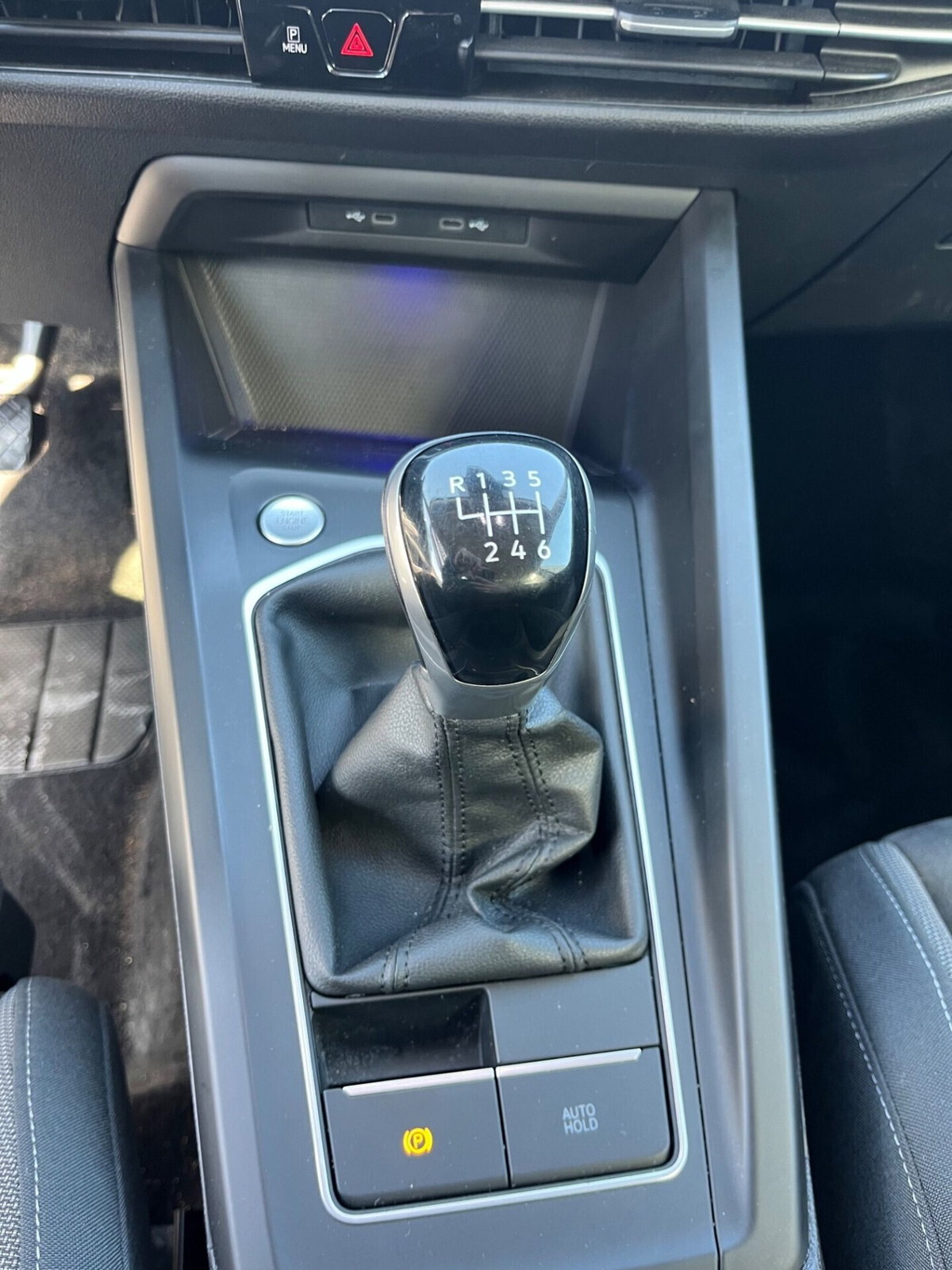 Volkswagen Golf 1.5 TSI EVO ACT Style (11)