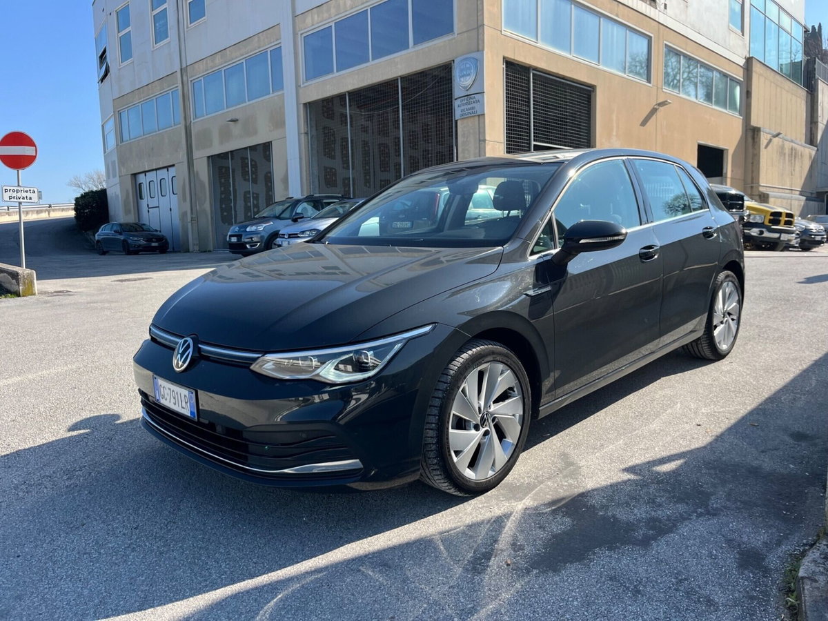 Volkswagen Golf 1.5 TSI EVO ACT Style (2)