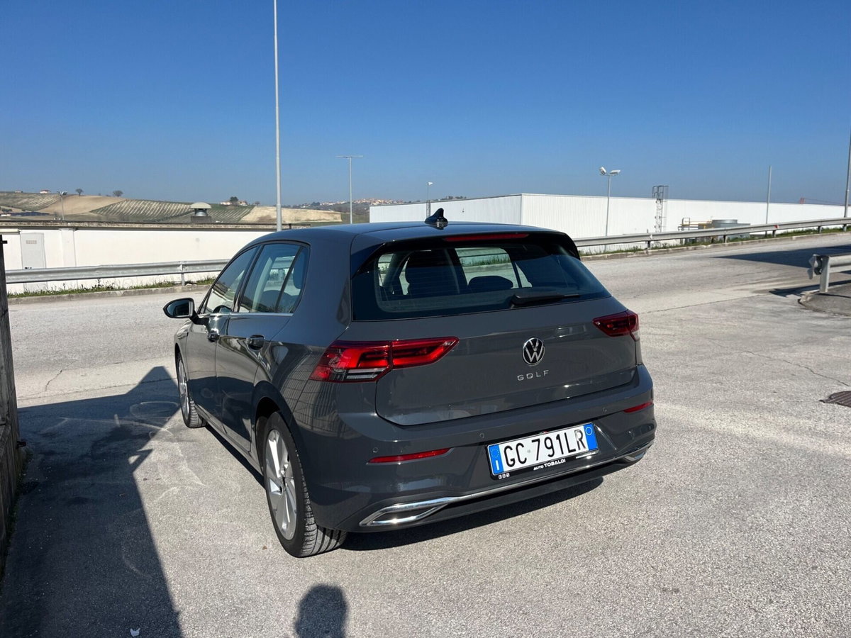 Volkswagen Golf 1.5 TSI EVO ACT Style (3)