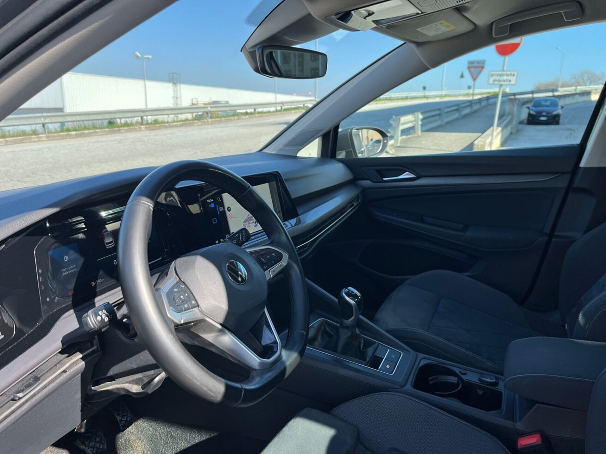 Volkswagen Golf 1.5 TSI EVO ACT Style (8)