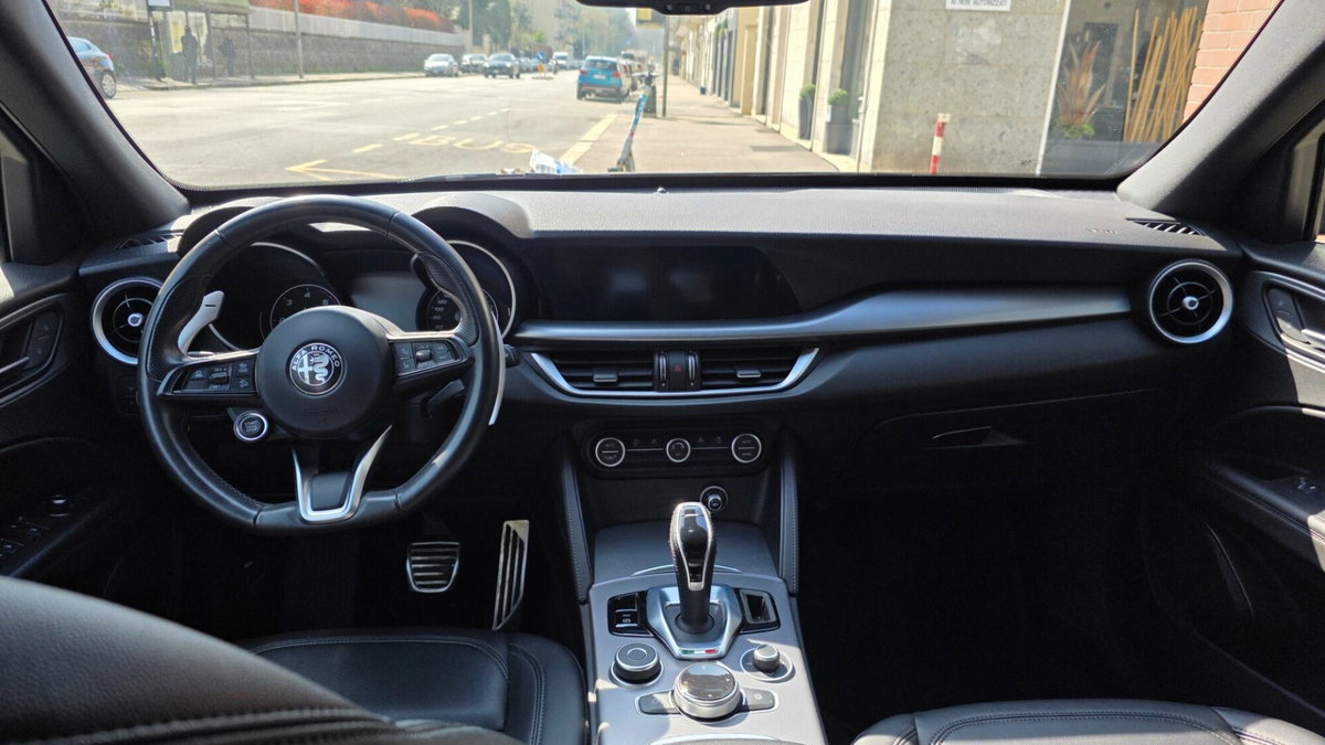 Alfa Romeo Stelvio Stelvio 2.2 Turbodiesel 160 CV AT8 RWD Sprint (11)