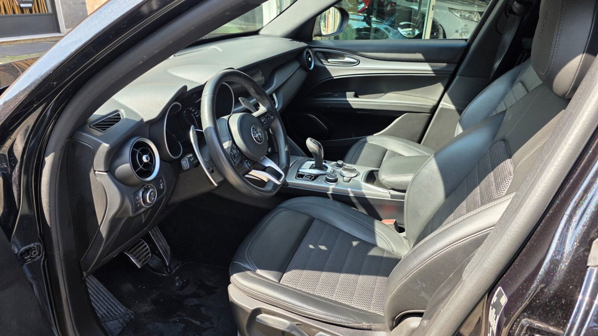 Alfa Romeo Stelvio Stelvio 2.2 Turbodiesel 160 CV AT8 RWD Sprint (12)