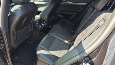 Alfa Romeo Stelvio Stelvio 2.2 Turbodiesel 160 CV AT8 RWD Sprint (9)