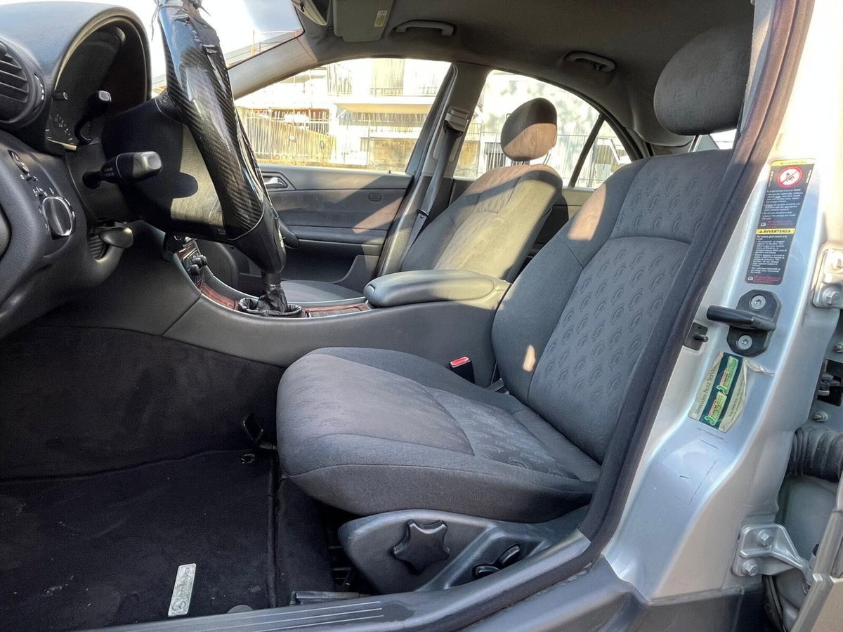 Mercedes-Benz Classe C 220 CDI cat Elegance (12)