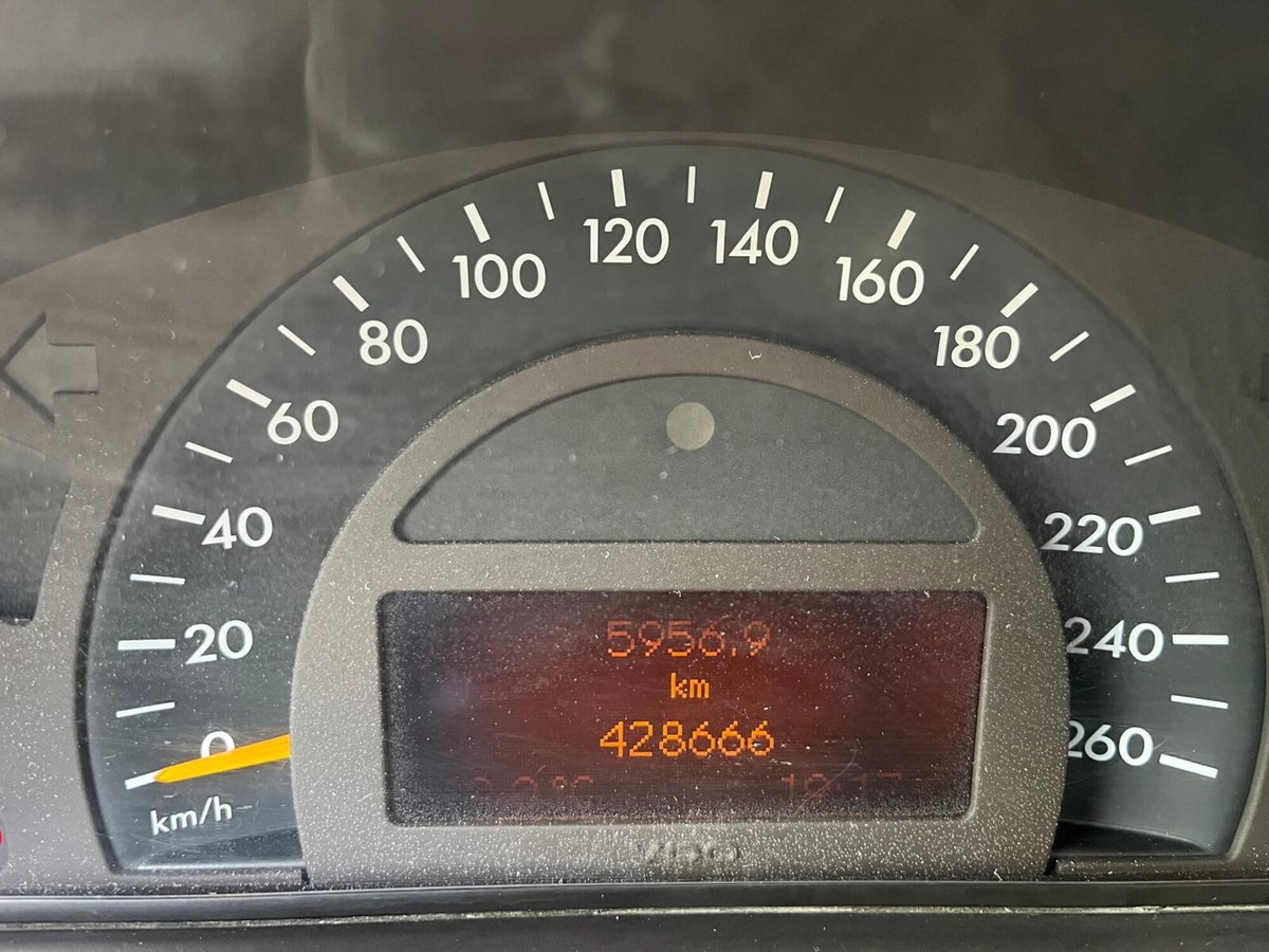 Mercedes-Benz Classe C 220 CDI cat Elegance (20)