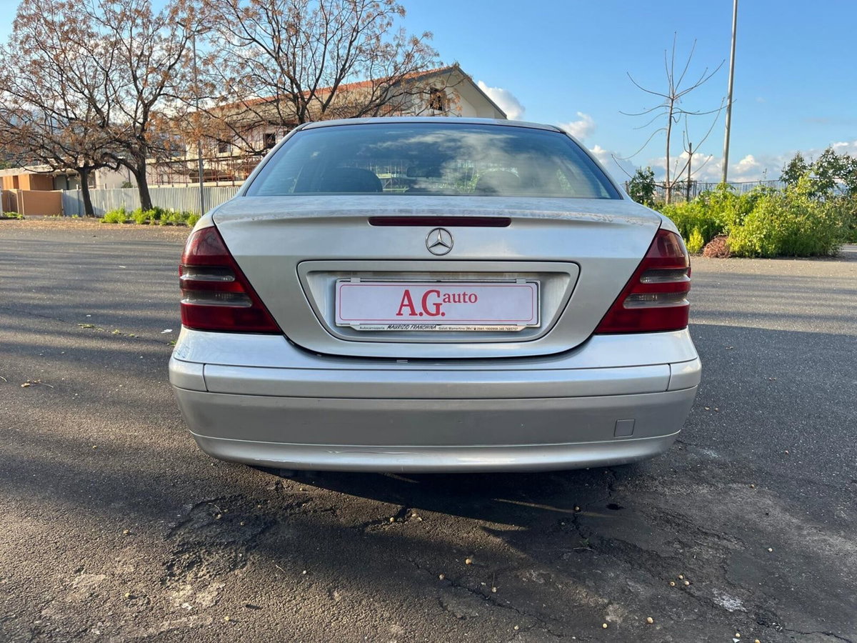 Mercedes-Benz Classe C 220 CDI cat Elegance (7)
