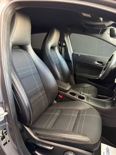 Mercedes-Benz Classe A 180 CDI Automatic Premium (16)