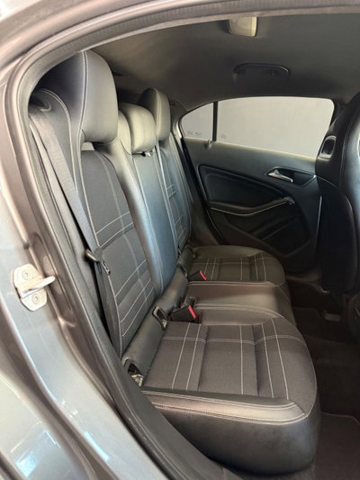 Mercedes-Benz Classe A 180 CDI Automatic Premium (17)