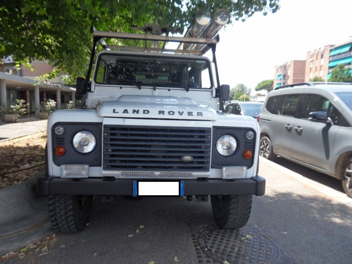 Land Rover Defender 90 2.2 TD4 Station Wagon N1
