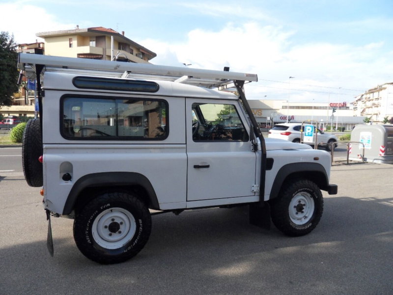 Land Rover Defender 90 2.2 TD4 Station Wagon N1