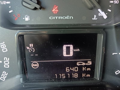 Citroen C3 BlueHDi 100 S&S Feel Pack (16)