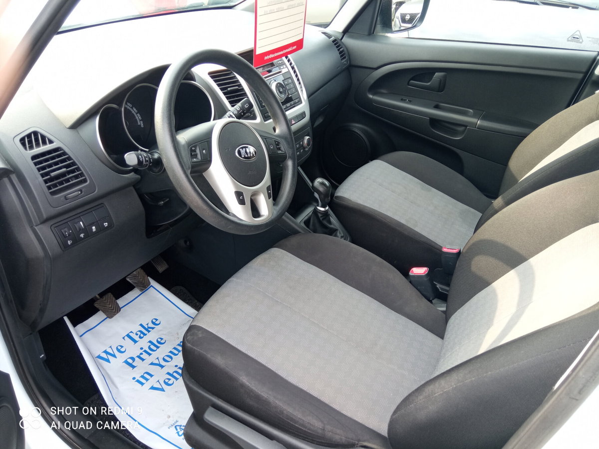 Kia Venga 1.4 CVVT Active (9)