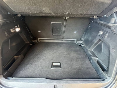 Peugeot 3008 BlueHDi 120 S&S EAT6 GT Line (19)