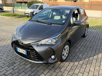 Toyota Yaris 1.0 72 CV 5 porte Lounge usata