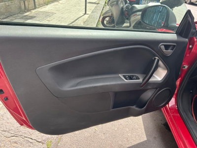 Alfa Romeo MiTo 1.3 JTDm 85 CV S&S Distinctive (11)