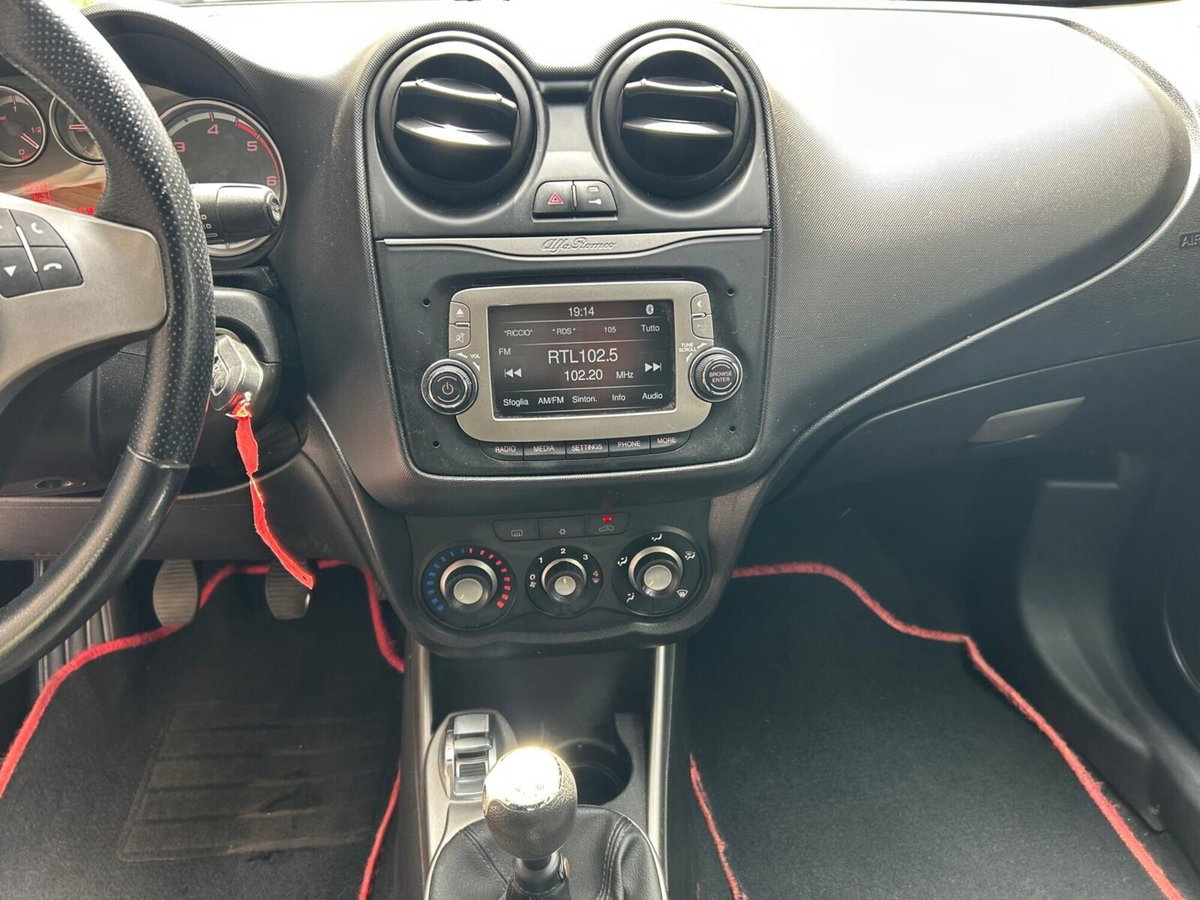 Alfa Romeo MiTo 1.3 JTDm 85 CV S&S Distinctive (16)